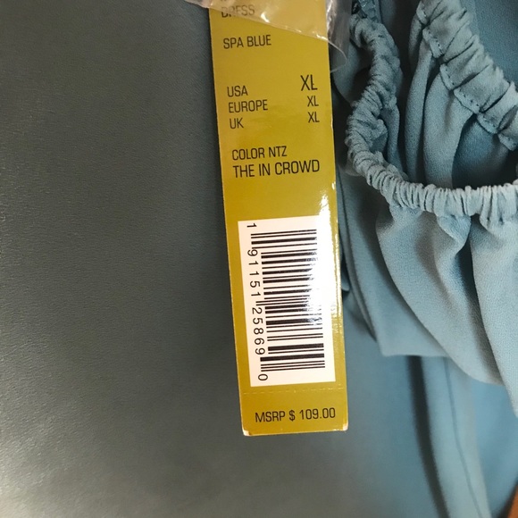 NWT Gianni Bini pale blue ruffled sleeve dress - Picture 10 of 11